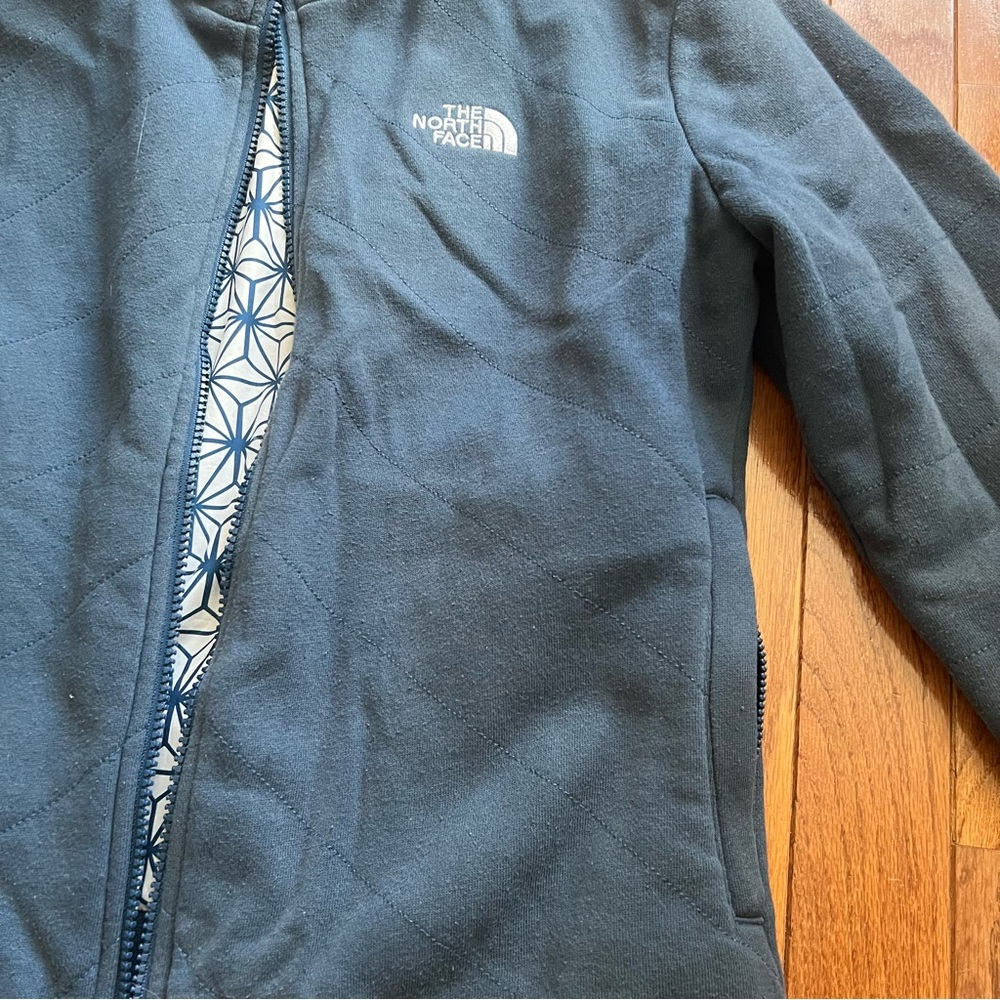 North face jacket - Picture 2 of 4
